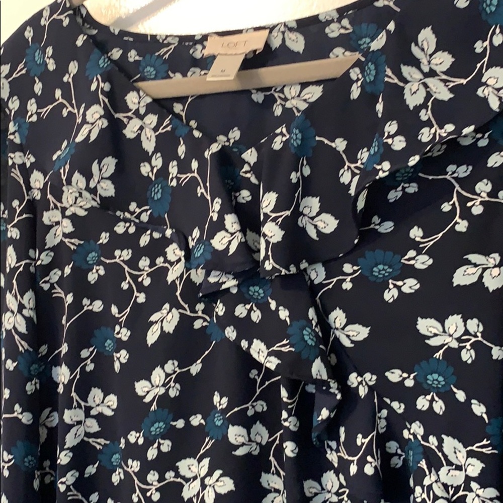 LOFT floral ruffled blouse - Picture 5 of 7